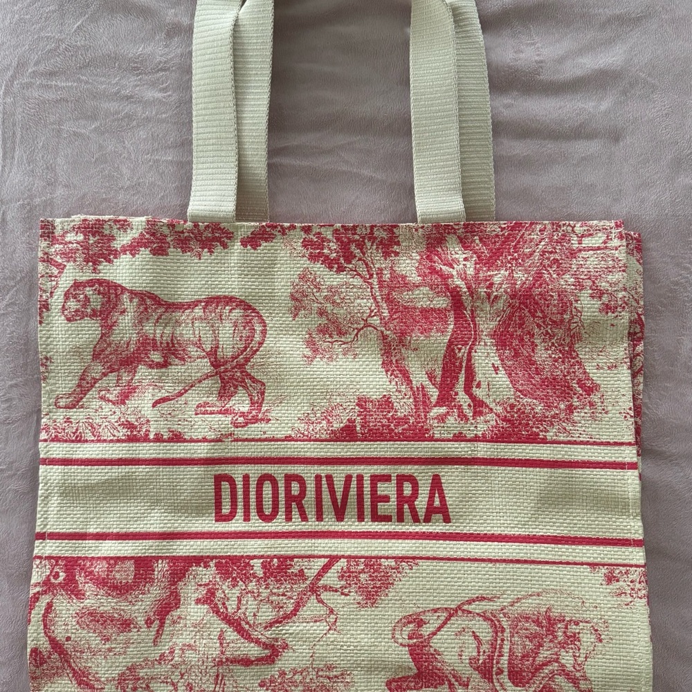 DIOR Dioriviera 
PINK BEACH TOTE